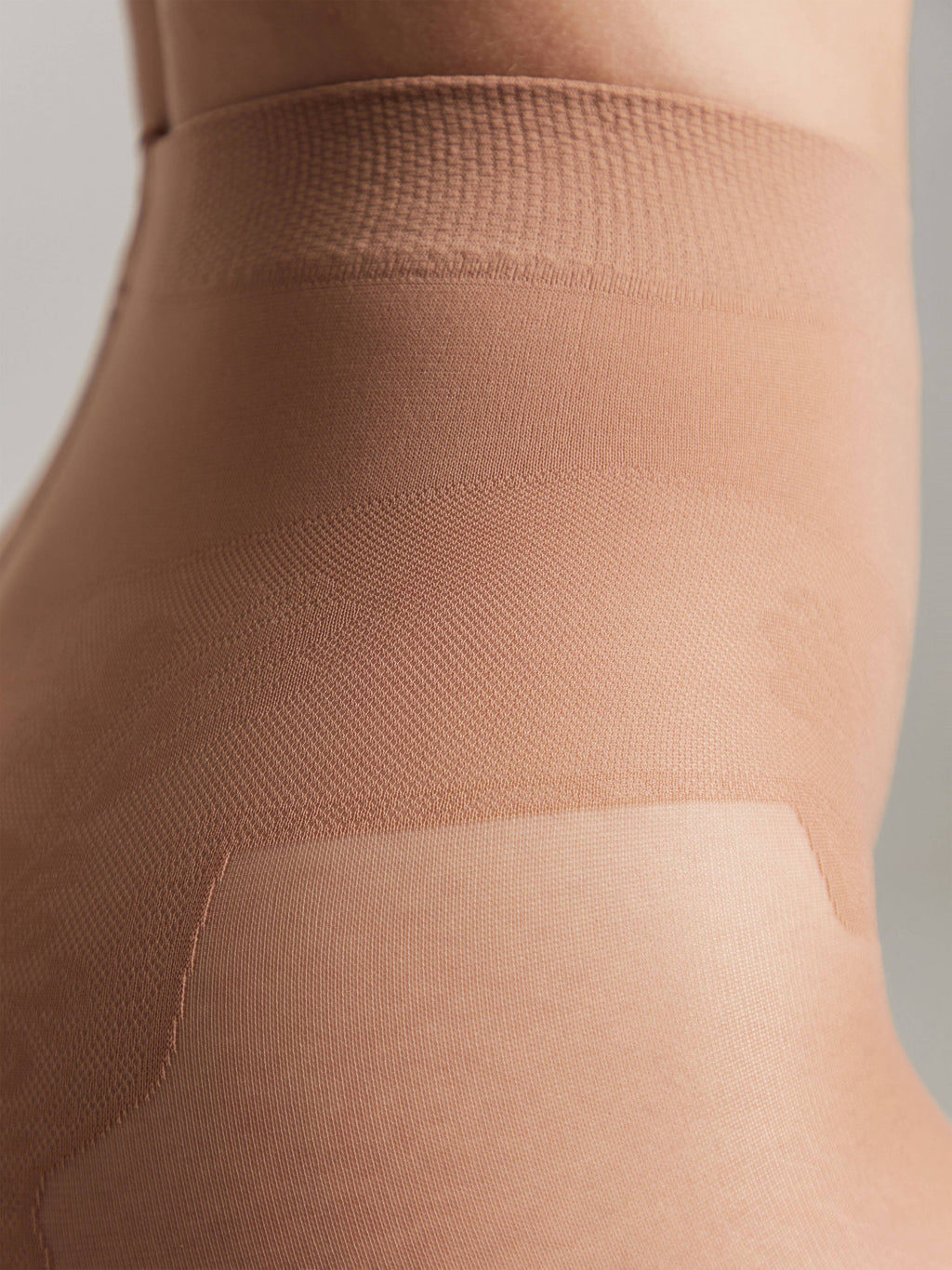 Conte Bikini Soft 40 Den - Classic Women's Tights with a Laced Panties (8S-47SP)