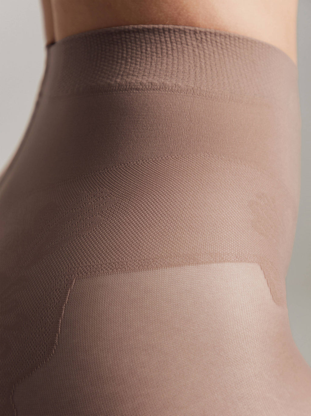 Conte Bikini Soft 40 Den - Classic Women's Tights with a Laced Panties (8S-47SP)